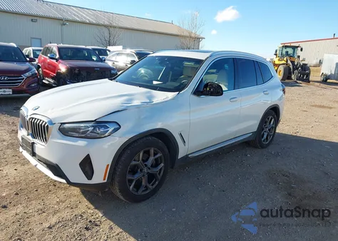 2022 BMW X3 xDrive30I z USA, uszkodzony, nr VIN 5UX53DP05N9J36491